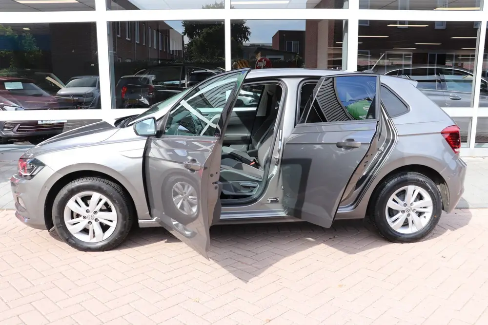 Volkswagen Polo 1.0 TSI Highline Automaat. Trekhaak, navigat uit 2021, foto 10