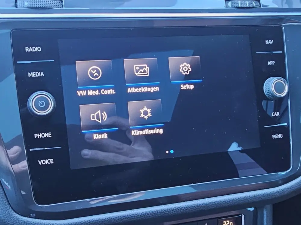 Volkswagen Tiguan Allspace 1.5 TSI Highline Business R-line uit 2020, foto 17