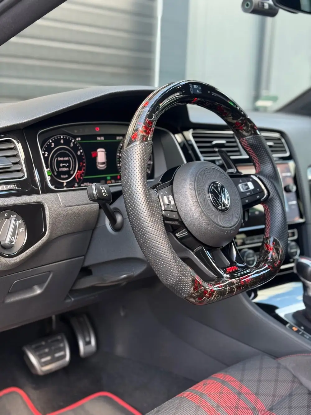 Volkswagen Golf 2.0 TSI GTI TCR uit 2019, foto 11