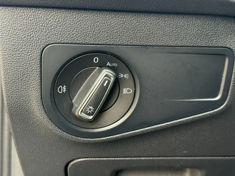 Volkswagen Tiguan 1.4 TSI eHybrid Business+ uit 2021, foto 17