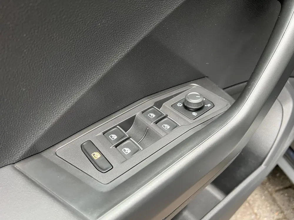 Volkswagen T-Roc 2.0 TSI 4-Motion 3x R-Line DSG Virtual/Pano uit 2019, foto 11