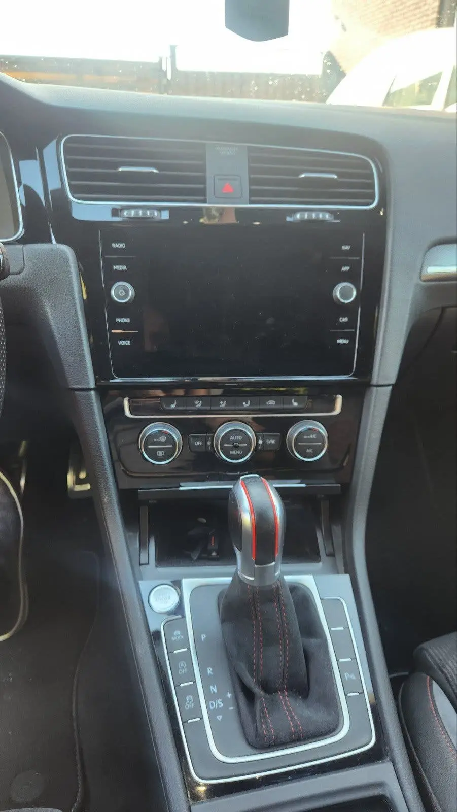 Volkswagen Golf VII Golf 2.0 TSI 290pk 7-DSG 2019 Grijs uit 2019, foto 16
