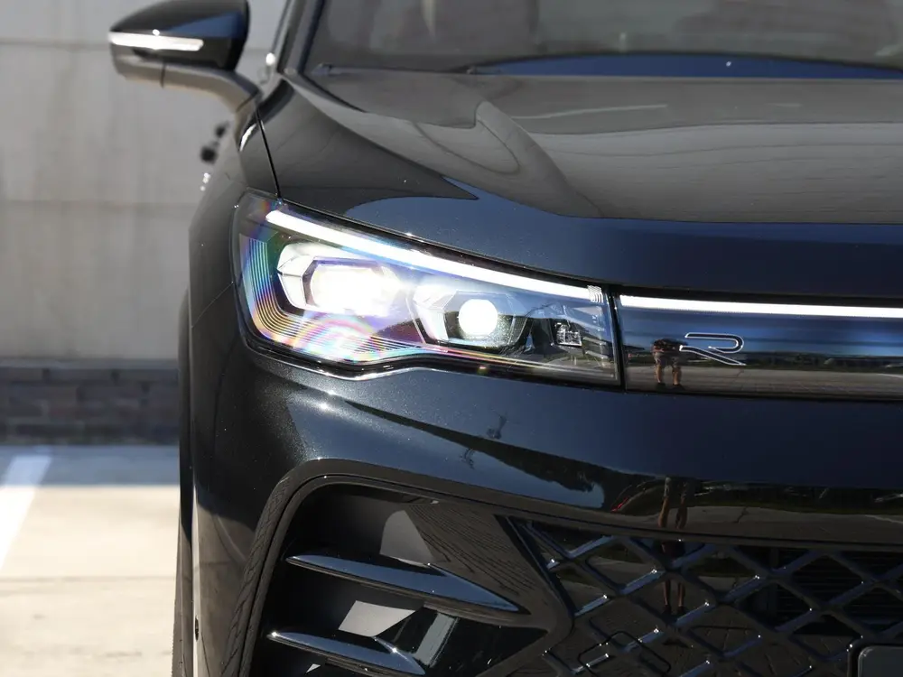 Volkswagen Tiguan 1.5 eHybrid R-Line Business 272PK DSG | Le uit 2025, foto 14