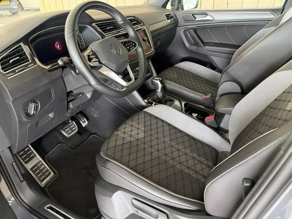 Volkswagen Tiguan 1.5 TSI R-Line Business (bj 2023) uit 2023, foto 6