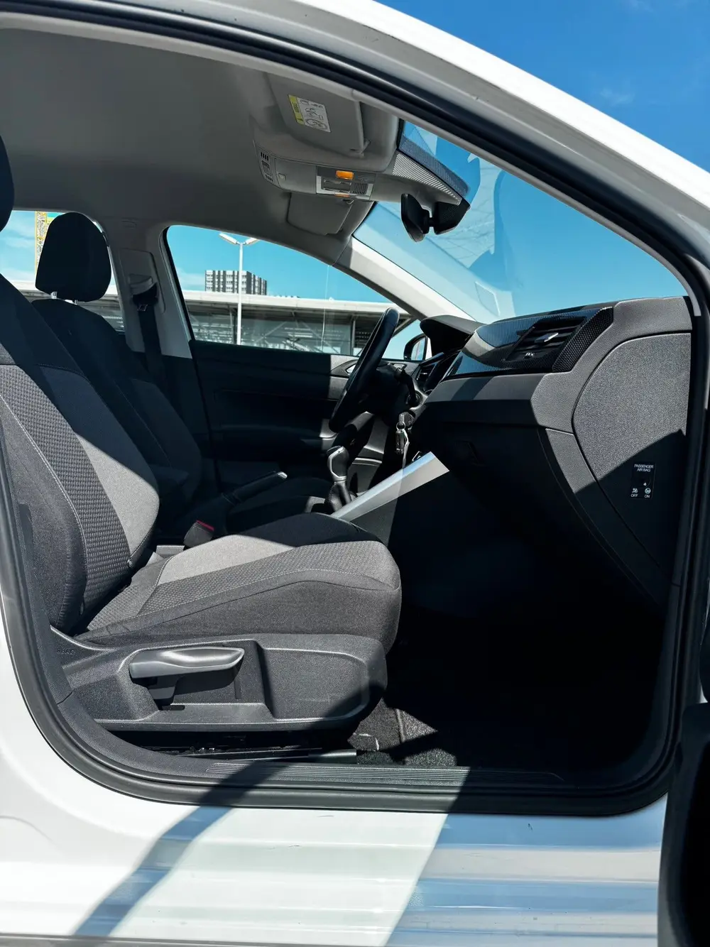 Volkswagen Polo 1.0 TSI Life ADDCRUISE LANEASS NAP CARPLAY uit 2022, foto 14