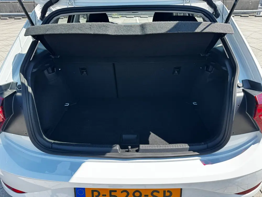Volkswagen Polo 1.0 TSI Life ADDCRUISE LANEASS NAP CARPLAY uit 2022, foto 19
