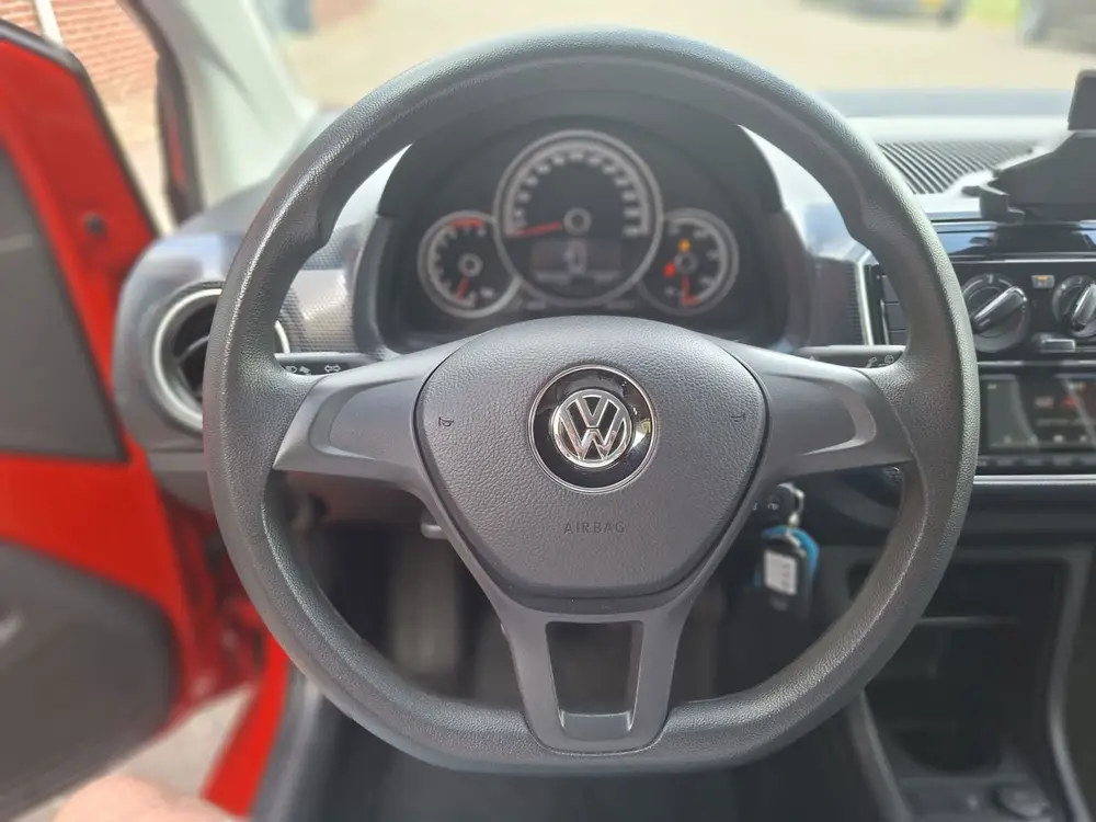 Volkswagen Up! 1.0 BMT take up!, Airco, Bluetooth Dealer oh. uit 2019, foto 14