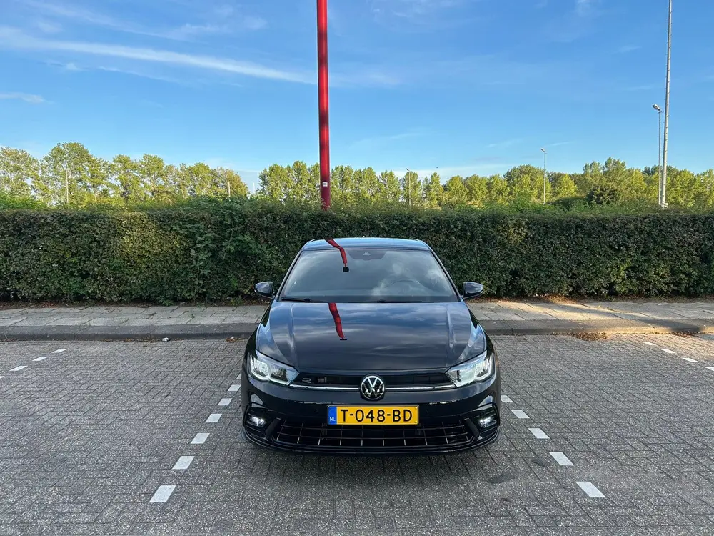 Volkswagen Polo 1.0 TSI R-LINE DSG| ACC | CarPlay | NL Auto| uit 2023, foto 2