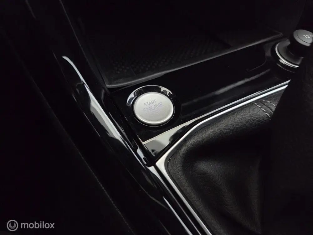 Volkswagen T-Cross 1.0 TSI DSG7 R-Line NL-auto|led|nav|cam|k uit 2022, foto 19