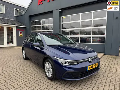 Volkswagen Golf 1.0 TSI Life Business / ACC / Lane assist / uit 2021