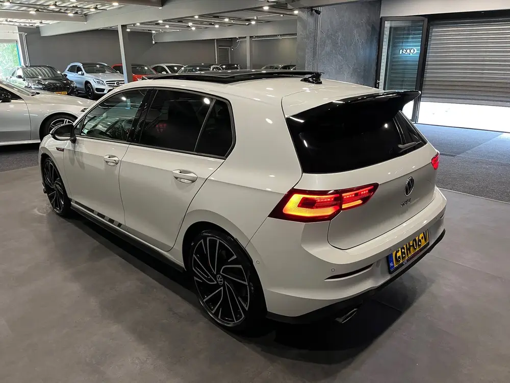 Volkswagen GOLF 2.0 TSI GTI CLUBSPORT 300PK PANO IQ LIGHT HU uit 2021, foto 7