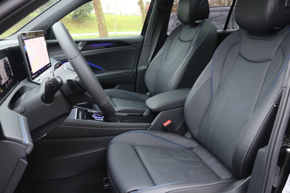 Volkswagen Tiguan 1.5 eHybrid 272pk R-Line Black Style Pano/ uit 2025, foto 12