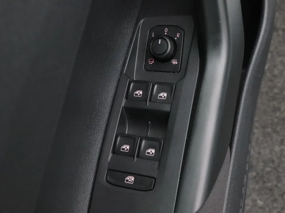 Volkswagen Polo 1.0 TSi R-Line | Adaptive Cruise | Climatron uit 2021, foto 18