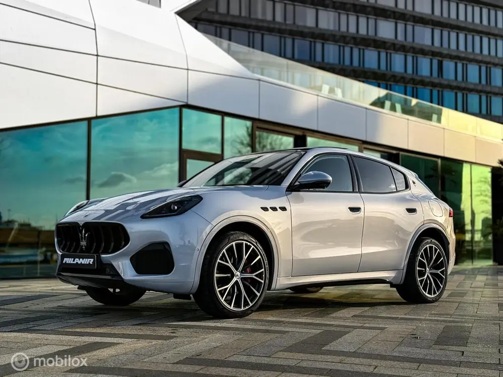 Maserati Grecale 2.0 MHEV Modena |Pano|Sonus|HUD|360|Koeling uit 2023, foto 9