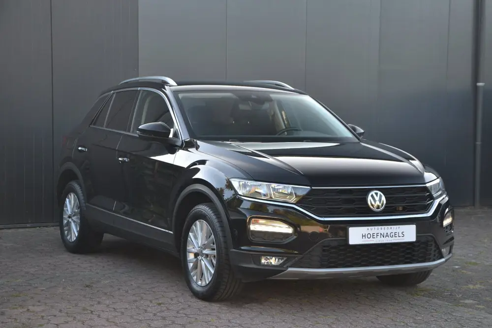 Volkswagen T-Roc 1.5 TSi 150 PK Style * Navigatie * Nette Au uit 2019