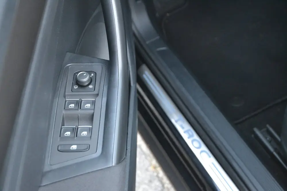 Volkswagen T-Roc 1.5 TSi 150 PK Style * Navigatie * Nette Au uit 2019, foto 11
