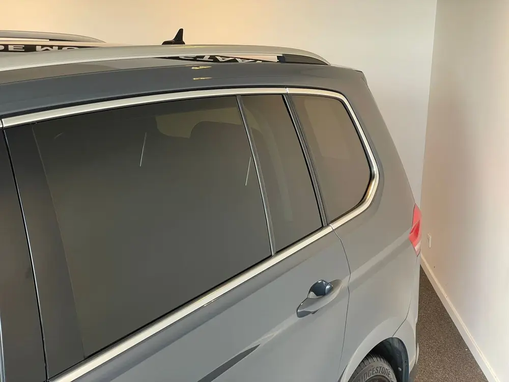 Volkswagen Touran 1.5 TSI Highline uit 2020, foto 9