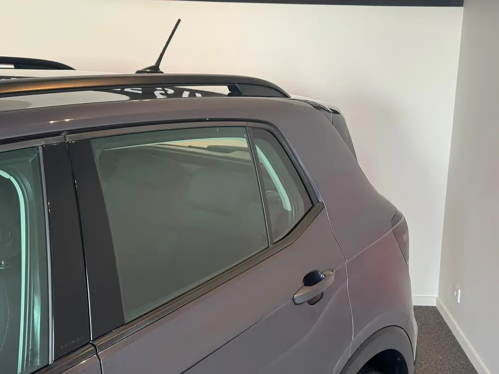 Volkswagen T-Cross 1.0 TSI Life uit 2023, foto 10
