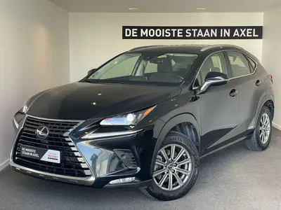 Lexus NX 300h AWD Business Line uit 2020