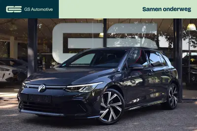 Volkswagen Golf 1.5 eTSI R-Line DSG CARPLAY|ADAPTIVE|SFEER|1 uit 2024