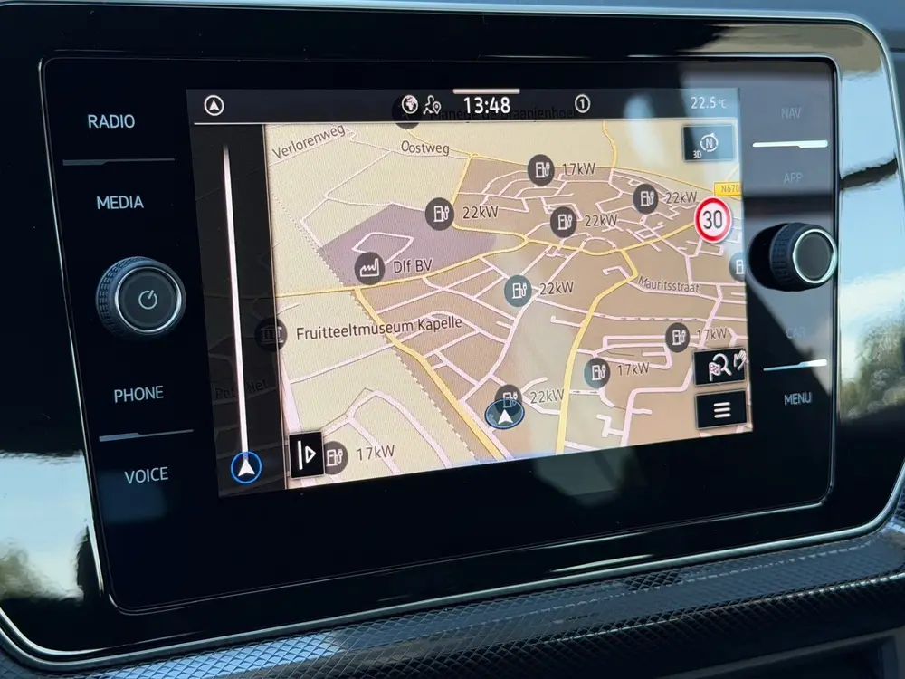 Volkswagen T-Cross 1.5 TSI 150pk DSG R-Line | Camera | Trekh uit 2025, foto 12