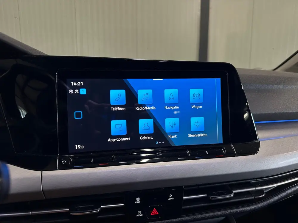 Volkswagen Golf 1.0 eTSI DSG | Life 5-Drs | Navi | Carplay | uit 2023, foto 18