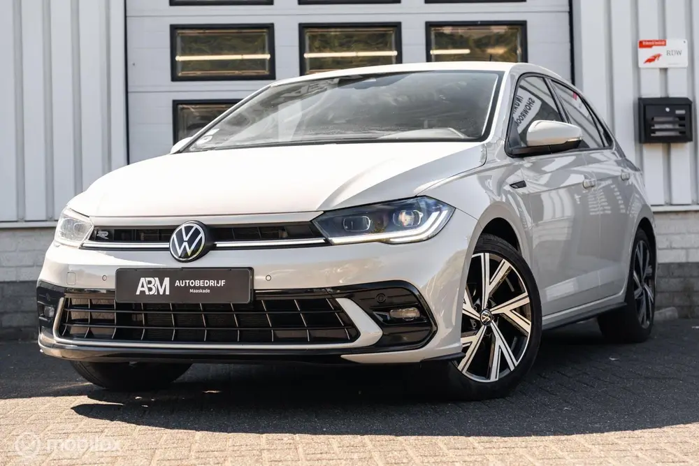 Volkswagen Polo 1.0 TSI DSG 3X R-Line IQ-Light Virtual Navi uit 2023