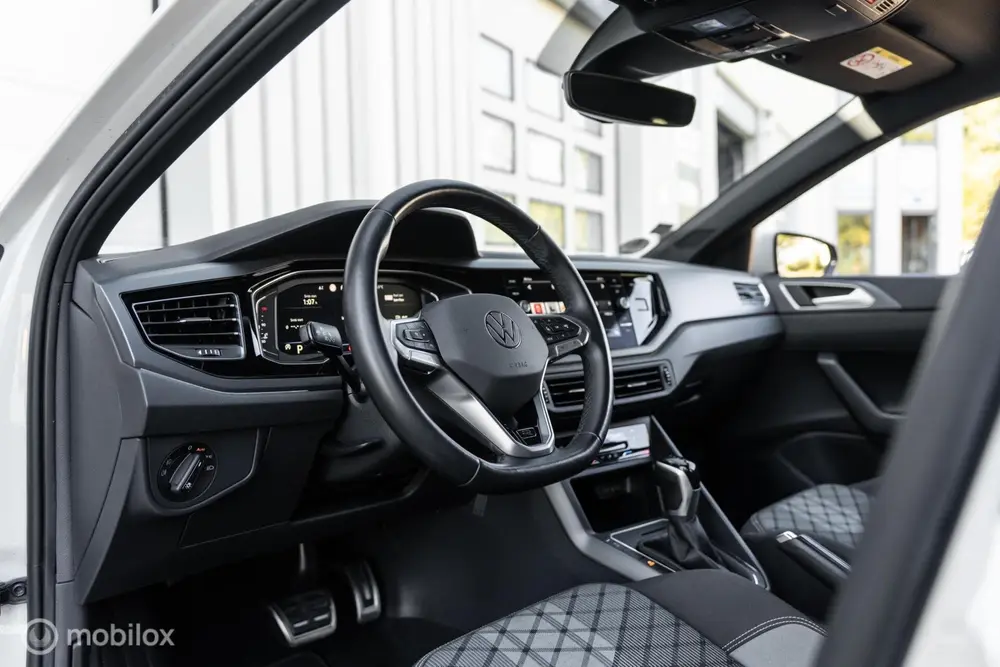 Volkswagen Polo 1.0 TSI DSG 3X R-Line IQ-Light Virtual Navi uit 2023, foto 12