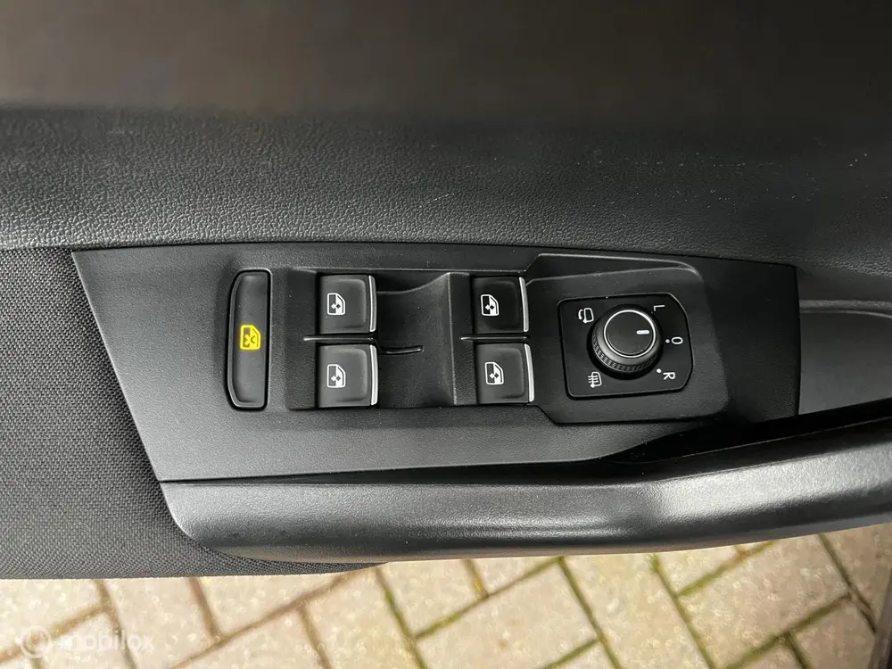 Volkswagen Polo 1.0 TSI AUTOMAAT/NAVI/CRUISE/PDC uit 2024, foto 14