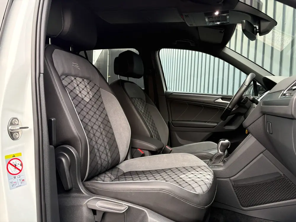 Volkswagen Tiguan 1.5 TSI R-Line Business+ | Trekhaak wegkl. uit 2021, foto 18