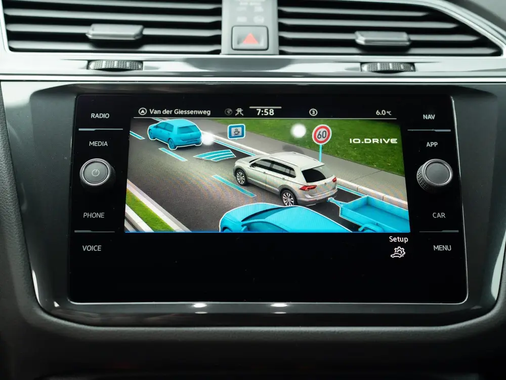 Volkswagen Tiguan 1.5 TSI R-Line Business+ | Trekhaak wegkl. uit 2021, foto 9