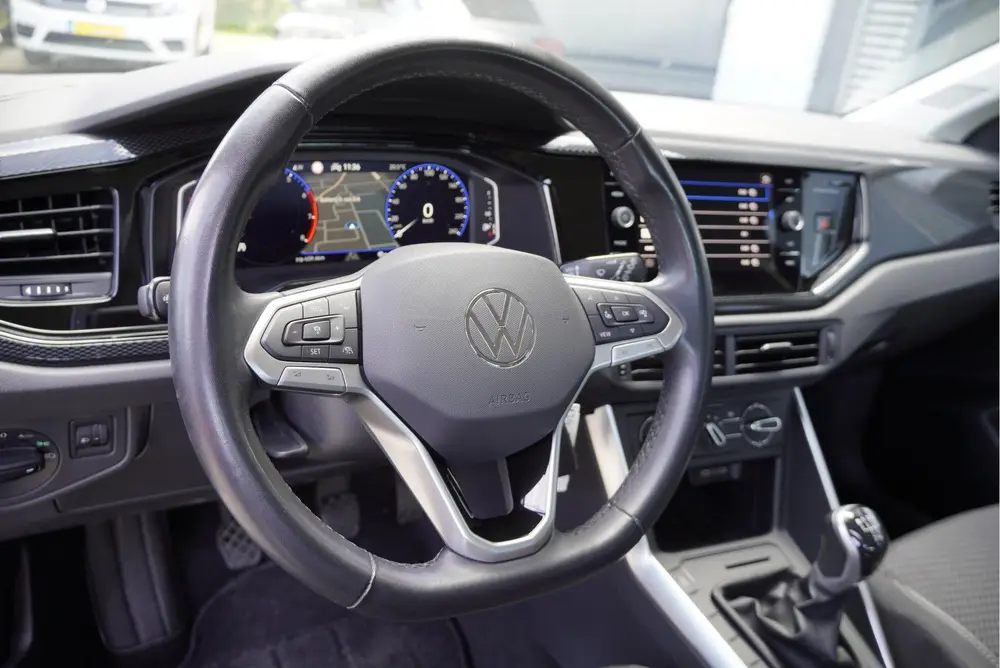 Volkswagen Polo 1.0 TSI Life BJ2022 Lmv 15" | Led V+A | App uit 2022, foto 6