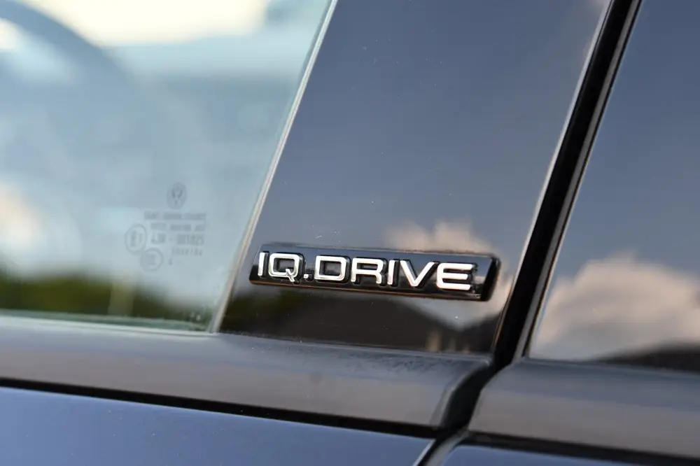 Volkswagen Golf 1.5 TSI R-Line 150 PK PANO|IQ.Drive uit 2019, foto 18