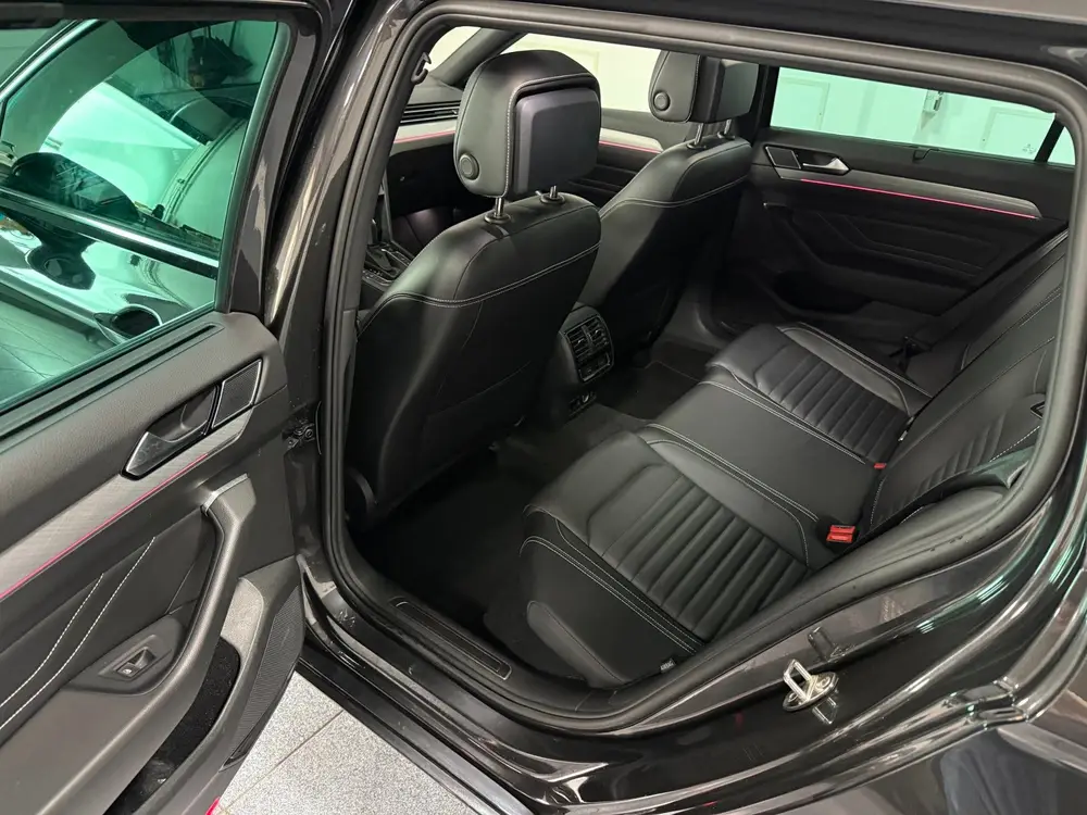 Volkswagen Passat Variant 1.4 TSI PHEV GTE Business Panodak uit 2021, foto 14
