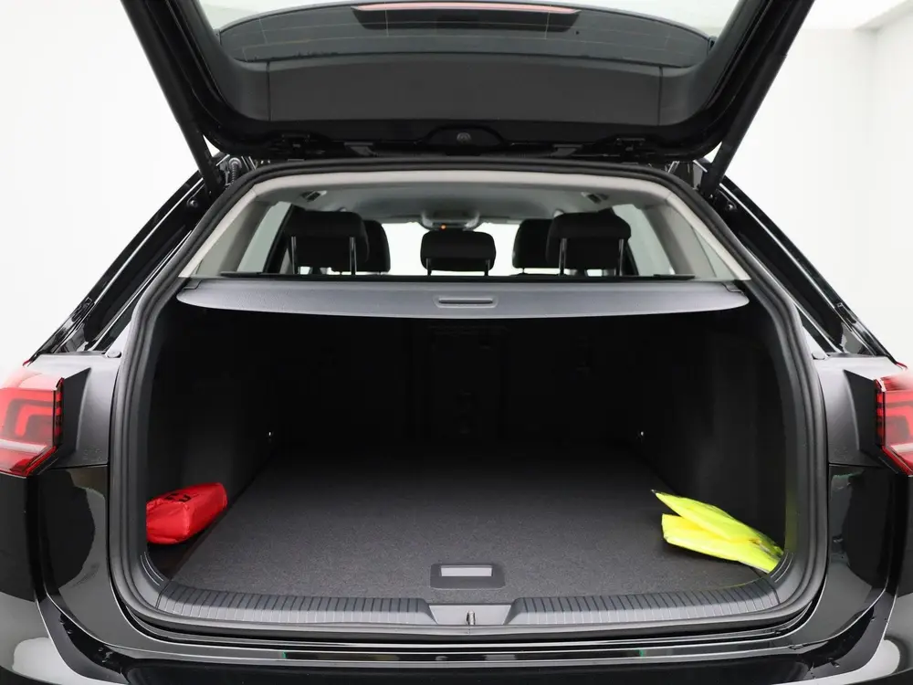 Volkswagen Golf Variant 1.5 TSI Life Edition 116 PK | Demo | uit 2025, foto 14