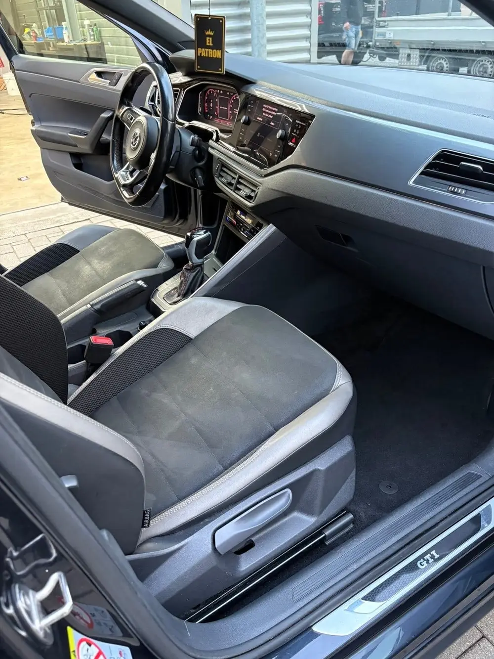 Volkswagen Polo GTI 265PK PANO FULL OPTION 2020 uit 2020, foto 11