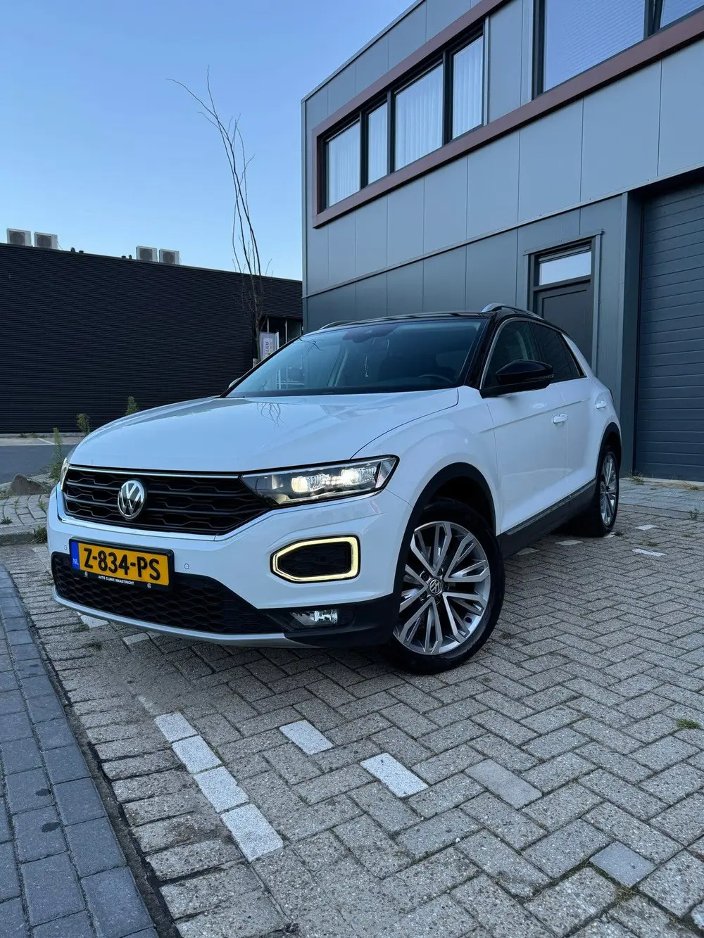 Volkswagen T-Roc 1.5 TSI 150pk 7-DSG 2019 Wit uit 2019