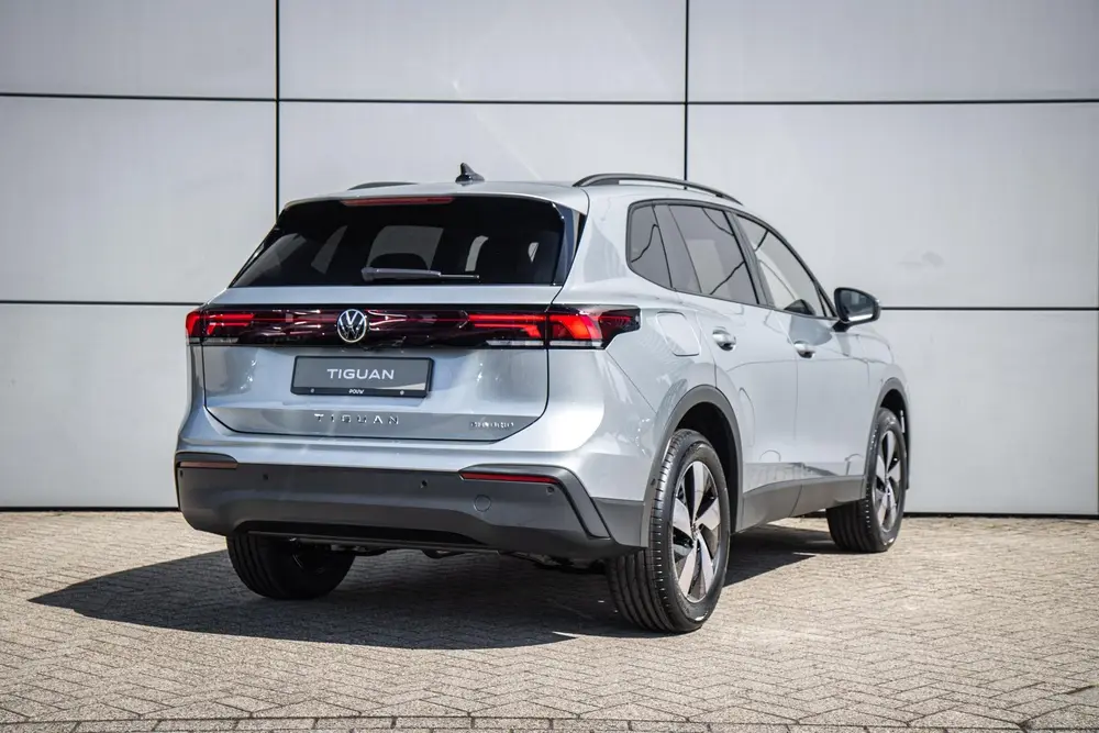 Volkswagen Tiguan 1.5 eHybrid 204pk Limited Edition | Trekha uit 2026, foto 2