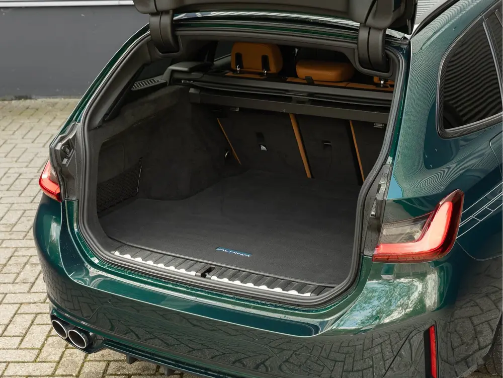 BMW B3 Touring Pano - Dashboard Leder - M-Zetels - Stan uit 2023, foto 14