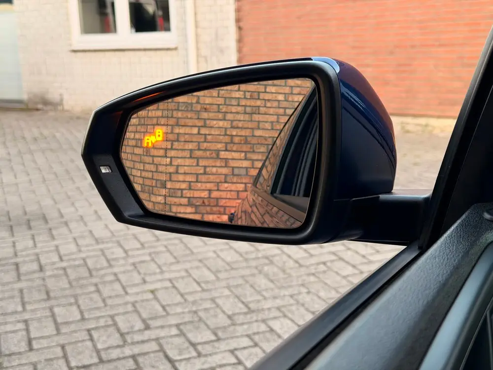Volkswagen Polo 1.0 TSI R-Line Dsg Acc Lane Blind Standkache uit 2022, foto 17