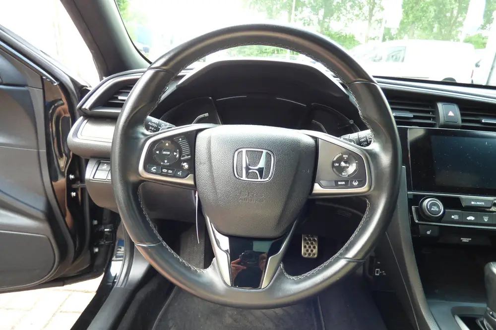 Honda Civic 1.0 i-VTEC Executive uit 2019, foto 17
