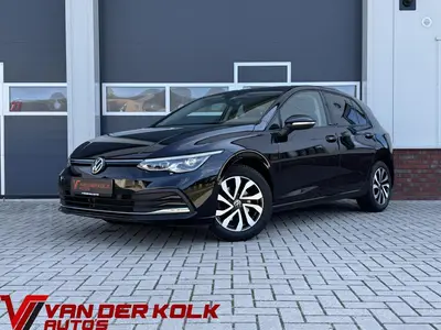 Volkswagen Golf 1.5 eTSI Style Automaat | Carplay | Camera | uit 2021