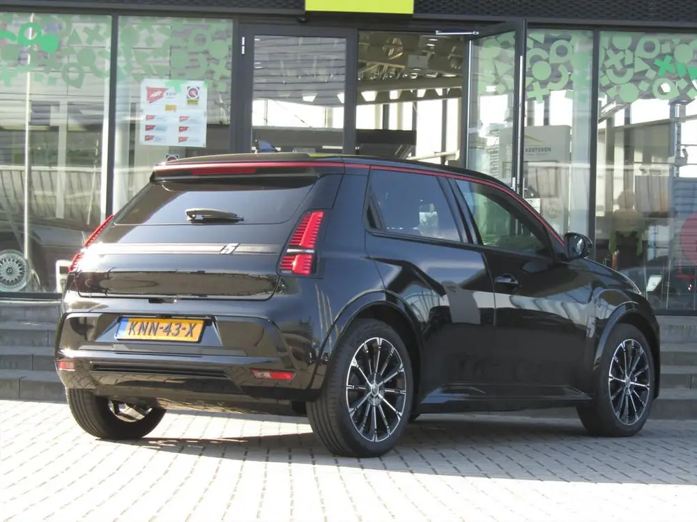 Renault 5 52kWh 150pk comfort range Iconic Cinq / Navigatie uit 2026, foto 2