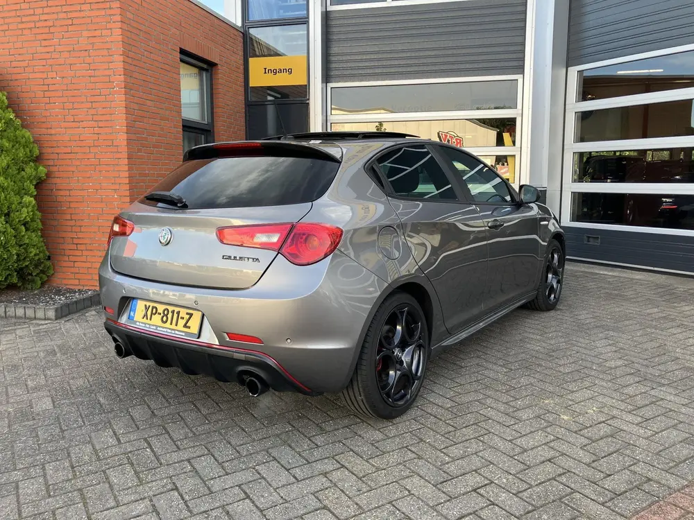 Alfa Romeo Giulietta 1.750 Turbo Veloce | Origineel Nederlan uit 2019, foto 14