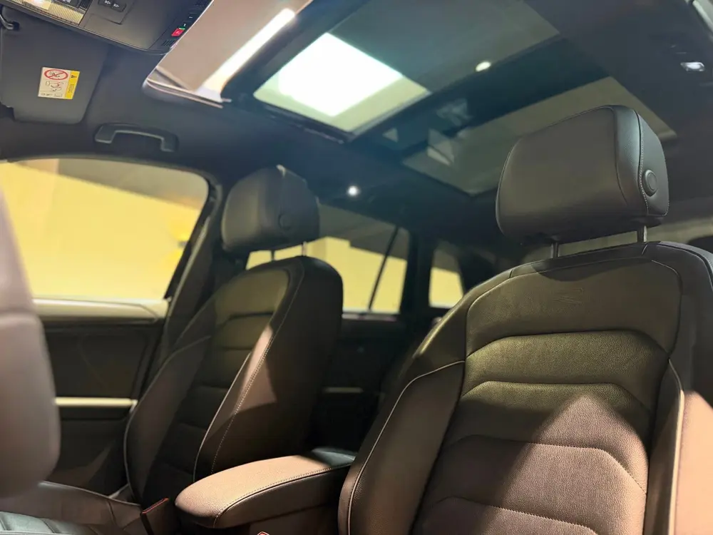 Volkswagen Tiguan 1.4 TSI eHybrid R-Line |Pano|Leder|360|Mat uit 2022, foto 4