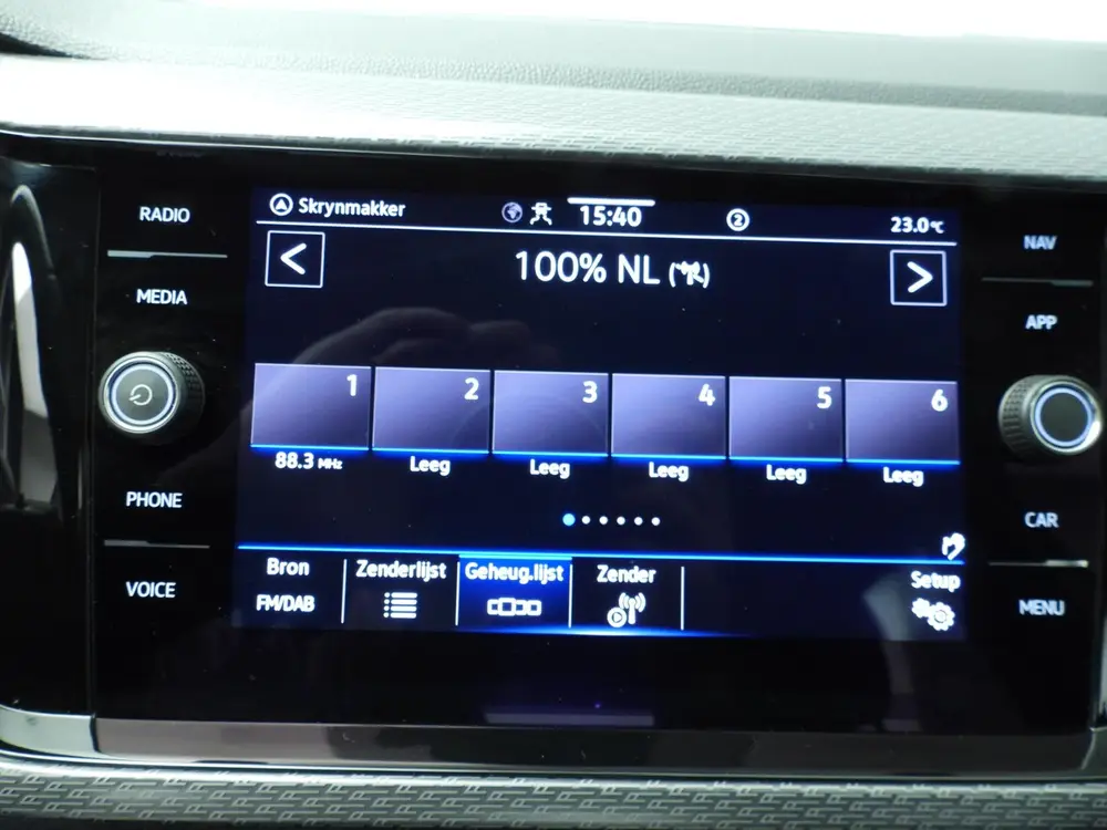 Volkswagen T-Cross 1.0 TSI R-Line DSG | Camera | Navi | CarP uit 2023, foto 15