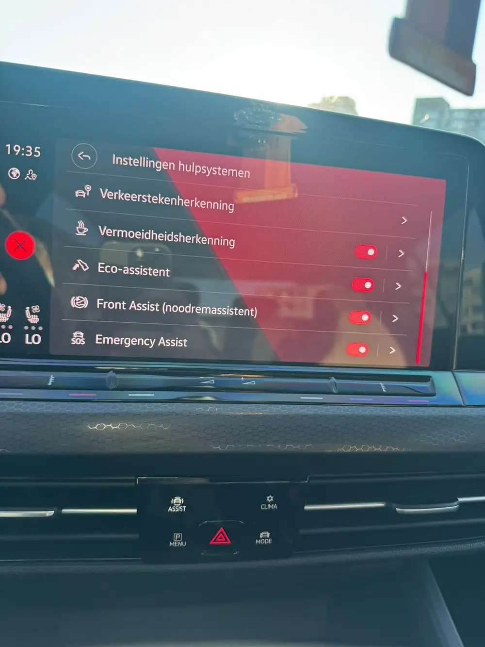 Volkswagen Golf 2.0 TSI OPF 221KW Dsg7 2022 Grijs uit 2022, foto 11