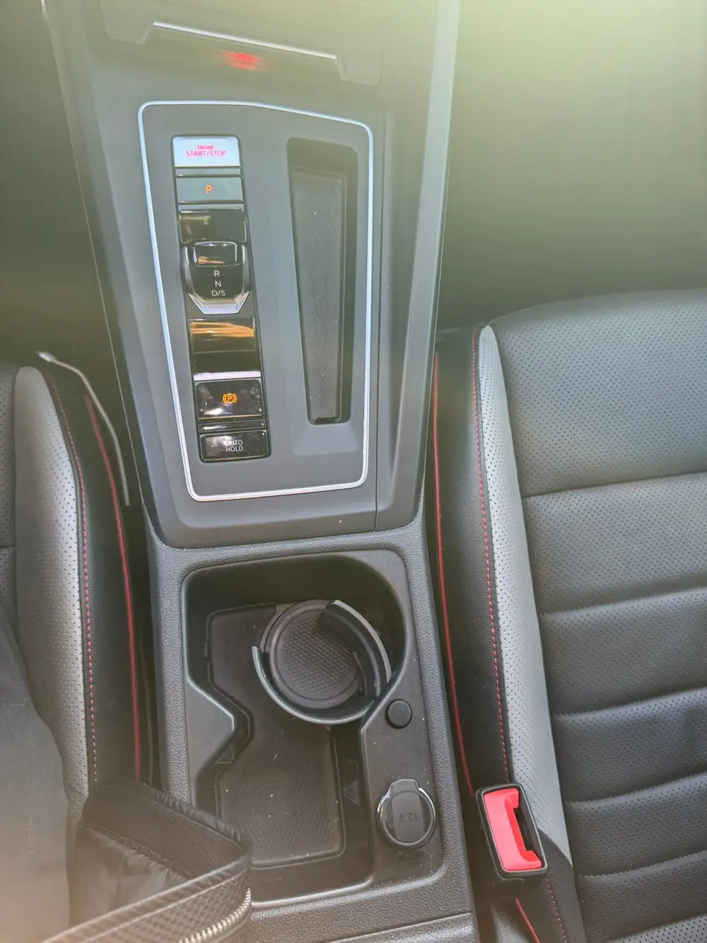 Volkswagen Golf 2.0 TSI OPF 221KW Dsg7 2022 Grijs uit 2022, foto 8