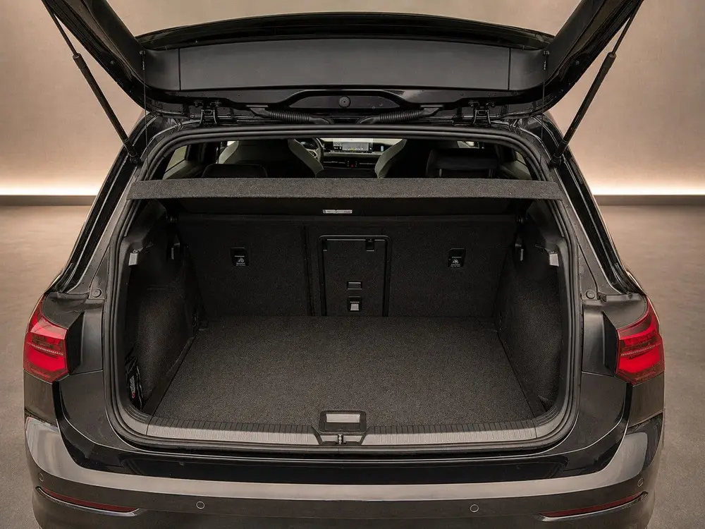 Volkswagen Golf GTD 2.0 TDI 200 pk DSG | Pano | IQ.Light Mat uit 2022, foto 10