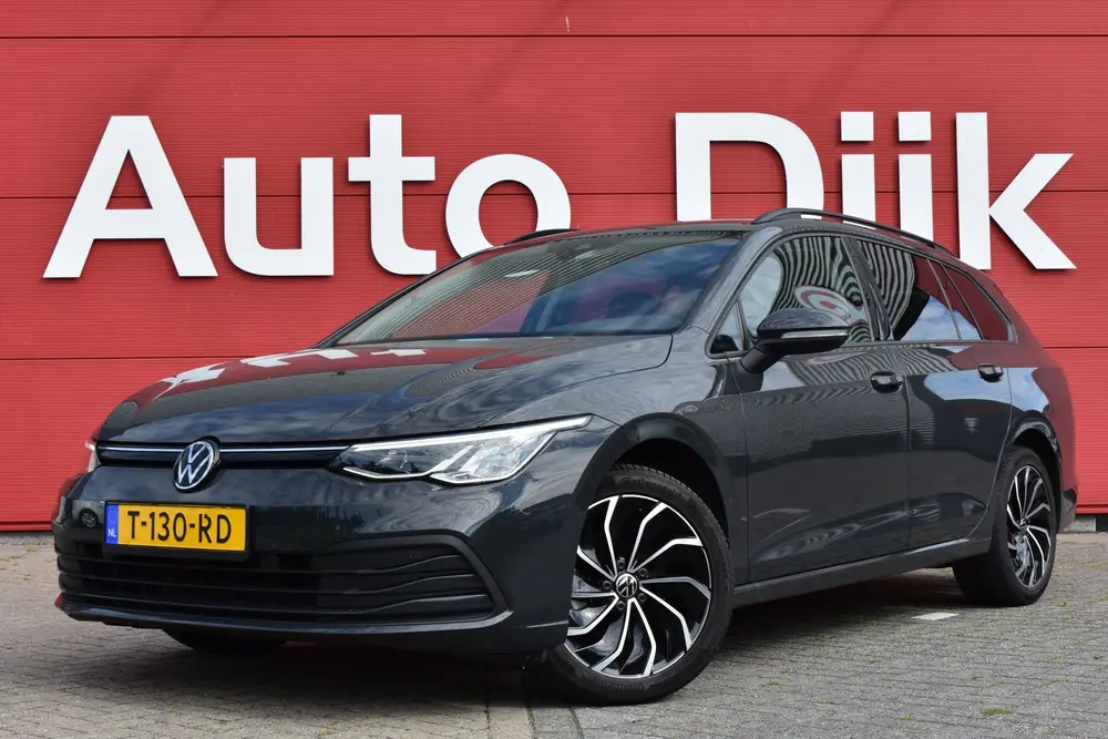 Volkswagen Golf Variant 1.0 eTSI Life Business LED | Carplay uit 2023